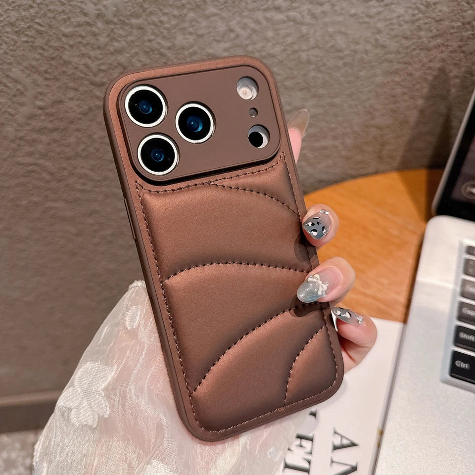 Funda Tipo Chaqueta para iPhone — Diseño Único y Resistente