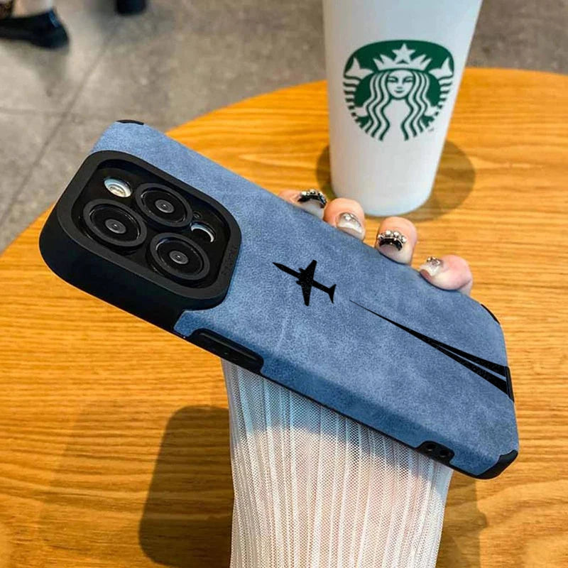 Funda Silicona Mate de Cuero para iPhone — Protección de Cámara