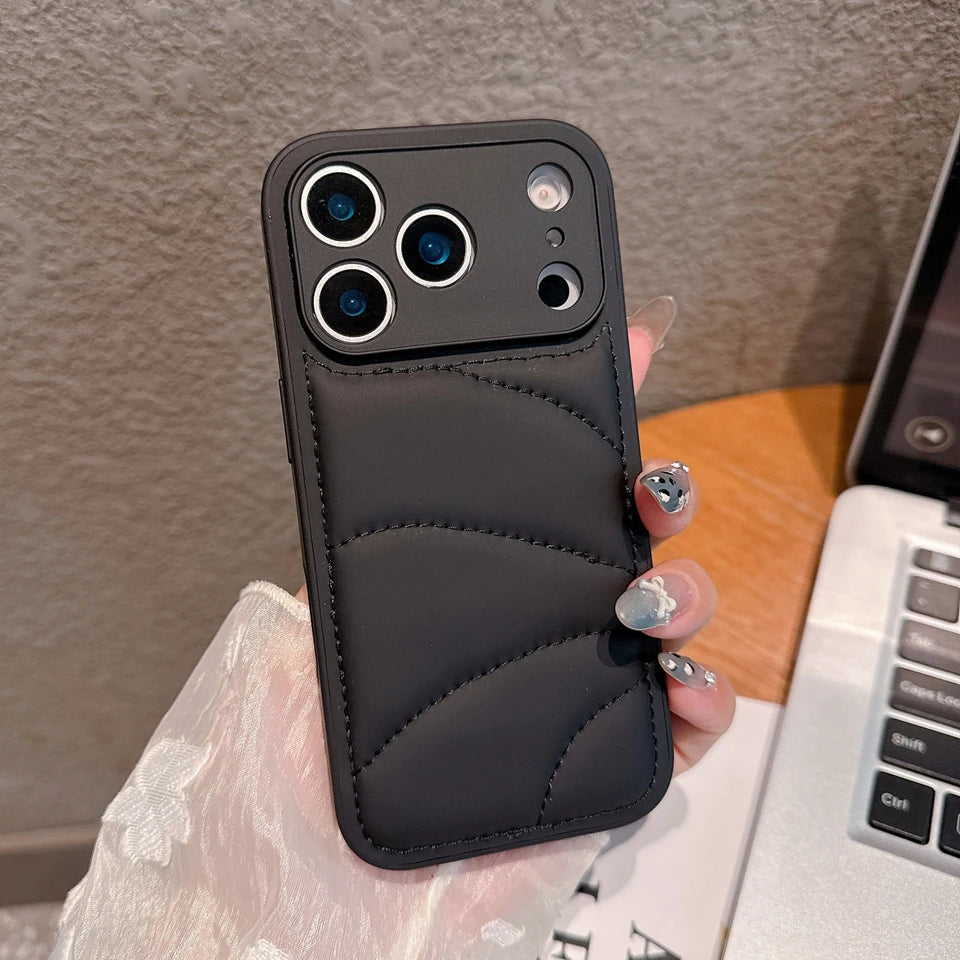 Funda Tipo Chaqueta para iPhone — Diseño Único y Resistente