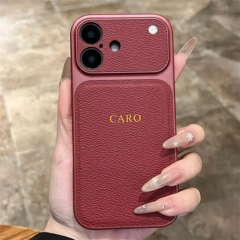 Funda Personalizada con Iniciales Doradas para iPhone — Cuero de Lujo
