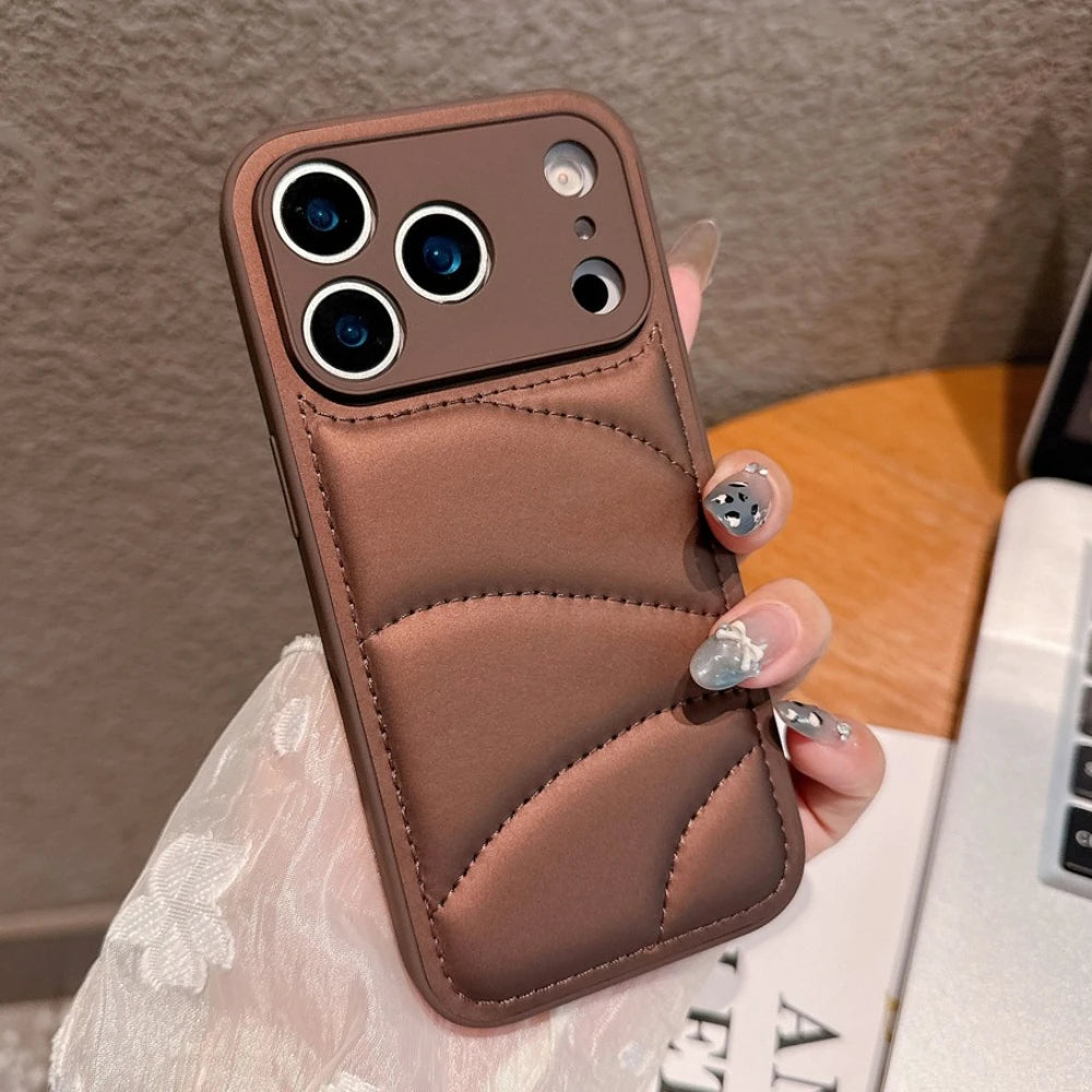 Funda Tipo Chaqueta para iPhone — Diseño Único y Resistente
