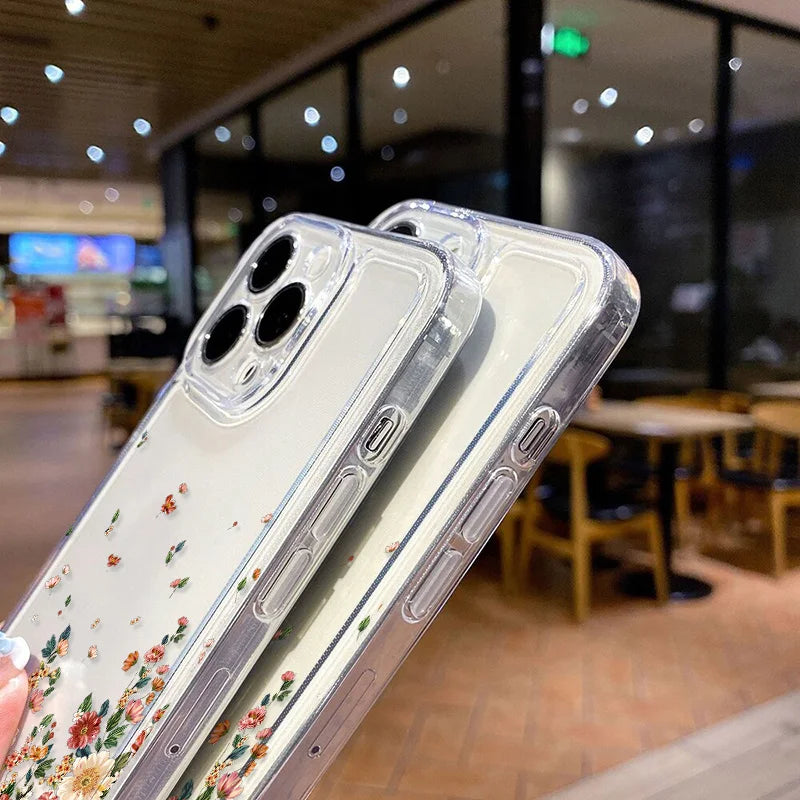 Funda Floral Transparente para iPhone — Diseño Femenino y Elegante