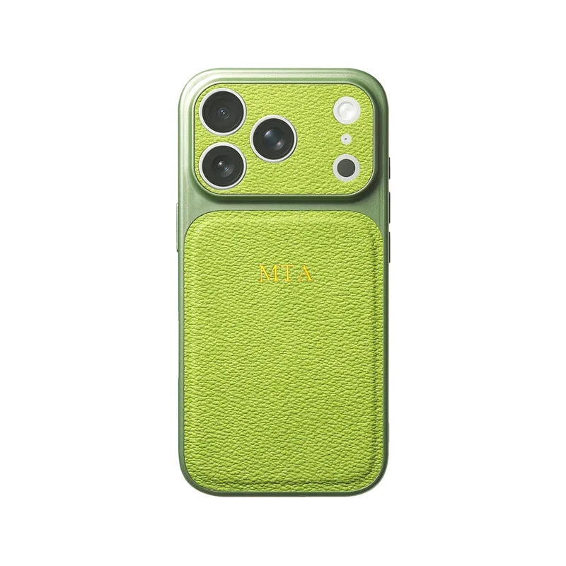 Funda Personalizada con Iniciales Doradas para iPhone — Cuero de Lujo